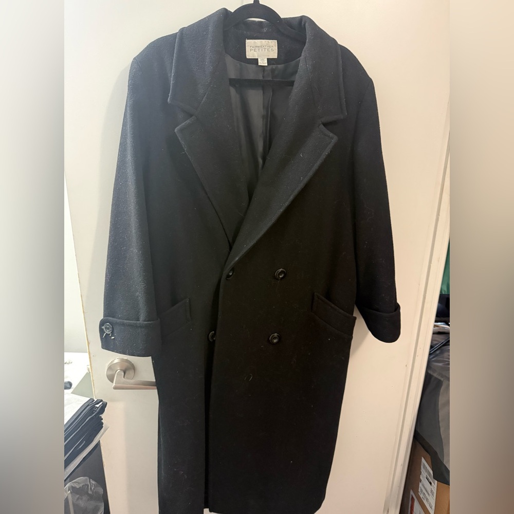 Elegant Black Double-Breasted Women's 100% wool coat